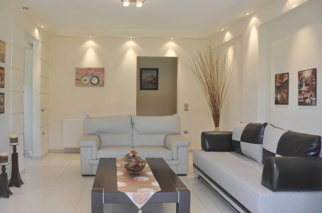 Beautiful House With Garden In Rhodes Villa Ialysos  Buitenkant foto