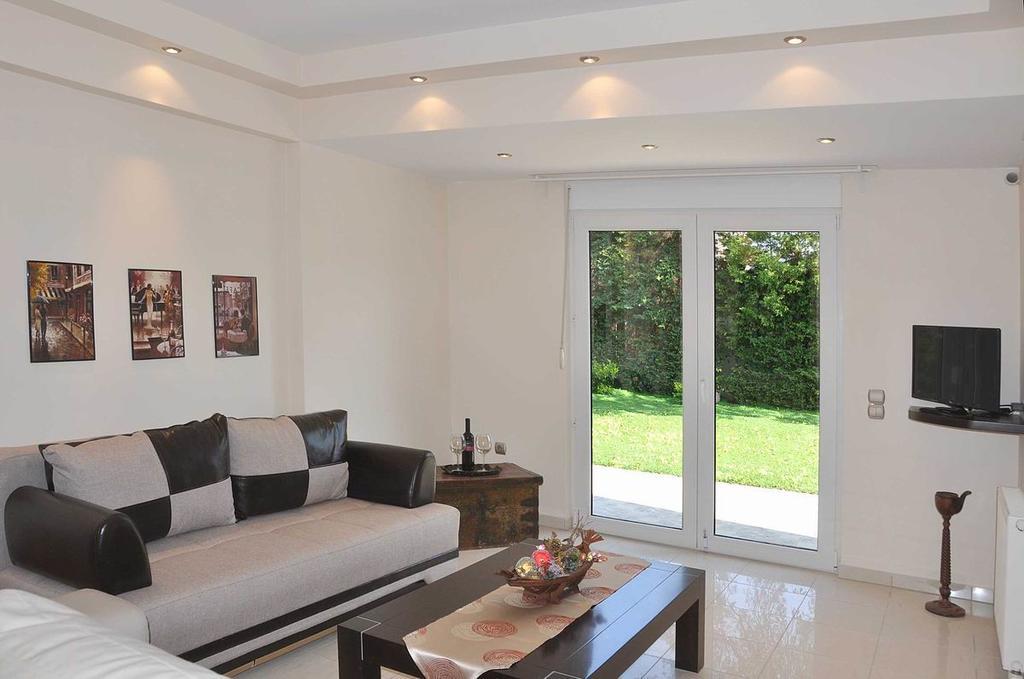 Beautiful House With Garden In Rhodes Villa Ialysos  Buitenkant foto